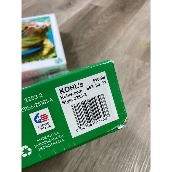 Jigsaw Puzzle Bundle Set of 2 300 Piece Christmas & Sea Turtle Pug-Mas Theme - Picture 6 of 9